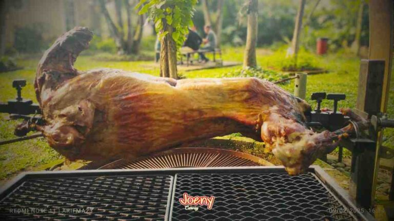 Kambing Guling Utuh (2)