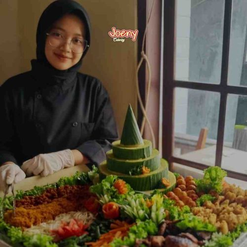 Nasi Tumpeng